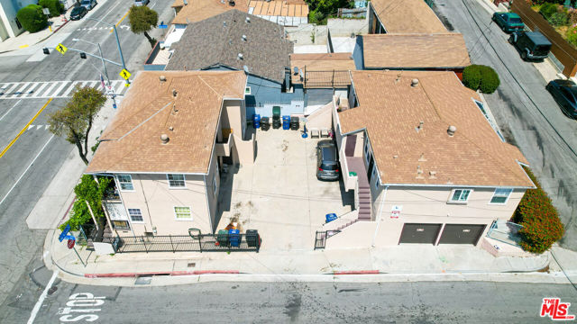 4260 City Terrace Drive, Los Angeles CA: https://media.crmls.org/mediaz/c38bcede-a6eb-4824-9abb-394540a8df66.jpg