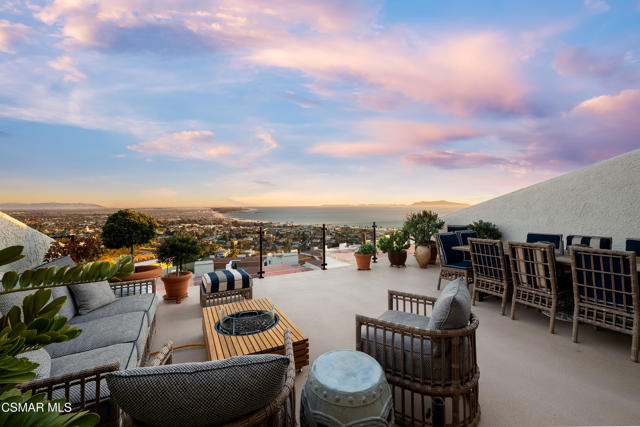 818 Caliente Lane, Ventura CA: https://media.crmls.org/mediaz/c38c25cf-aff2-4672-b69c-44dffd8db152.jpg