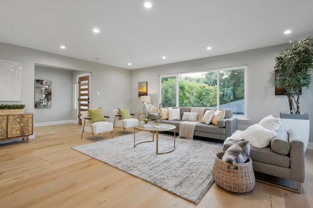 1560 Alturas Drive, Burlingame CA: https://media.crmls.org/mediaz/c38c80c5-3ec6-4ecc-a42d-d160ad9c5071.jpg