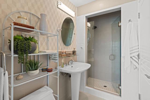 Detail Gallery Image 38 of 46 For 7327 El Fuerte St, Carlsbad,  CA 92009 - 5 Beds | 4/1 Baths