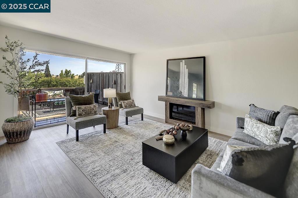 2101 PTARMIGAN DR #2
