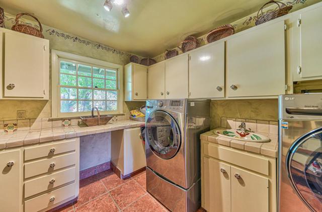 29225 Chualar Canyon Road, Chualar CA: https://media.crmls.org/mediaz/c38dd3a3-56a7-4310-b354-55cc6b3ac0d2.jpg