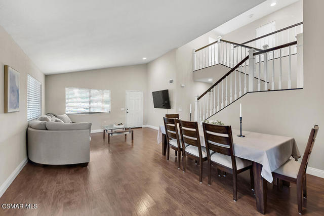 444 Temescal Street, Piru CA: https://media.crmls.org/mediaz/c38ddcd9-85f5-4408-a899-bfdb70db1ac1.jpg
