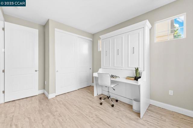 240 Alta St, Brentwood CA: https://media.crmls.org/mediaz/c38e0211-efeb-4d03-9a5d-4cd34d2f970b.jpg