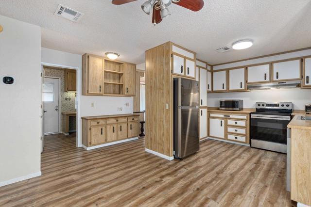 Detail Gallery Image 13 of 49 For 3535 Linda Vista Dr #328,  San Marcos,  CA 92078 - 2 Beds | 2 Baths