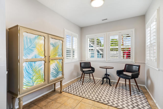 5523 Graywood Avenue, Lakewood CA: https://media.crmls.org/mediaz/c39153c1-b530-47d4-9c0f-38a0eecd59d5.jpg