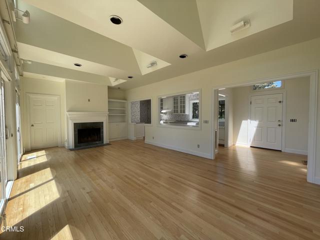 45300 Headlands Drive, Mendocino CA: https://media.crmls.org/mediaz/c391583d-2ef4-4ecf-8293-ead5abeec11a.jpg