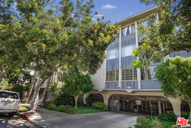 6150 Buckingham, 311 photo 2