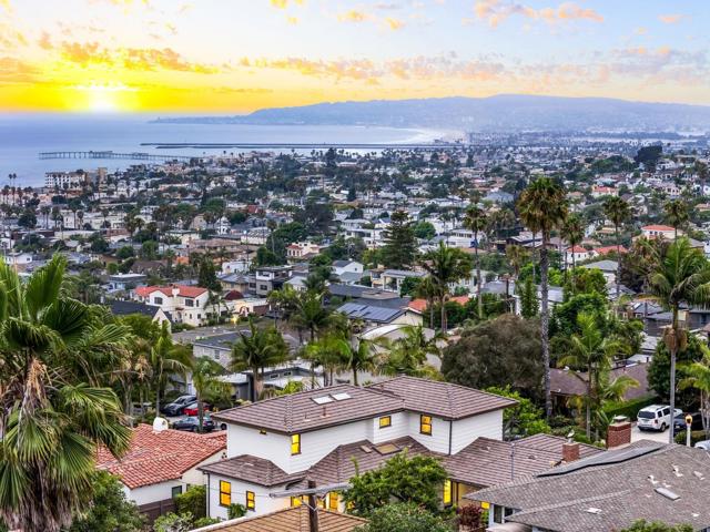 4427 Osprey St, San Diego CA: https://media.crmls.org/mediaz/c3924b1e-2b2a-45e7-ba0a-c0e2493977be.jpg