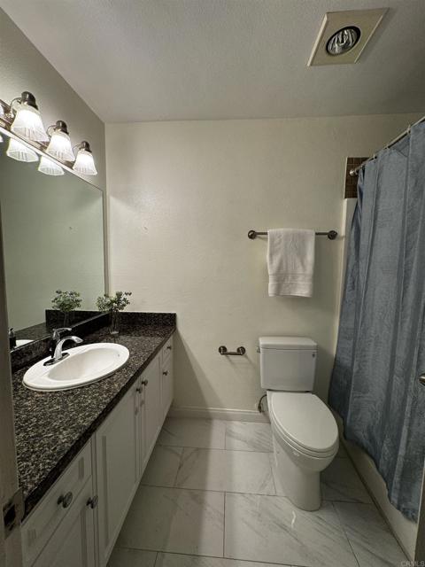 Detail Gallery Image 13 of 29 For 17159 W Bernardo Dr #103,  San Diego,  CA 92127 - 2 Beds | 2 Baths