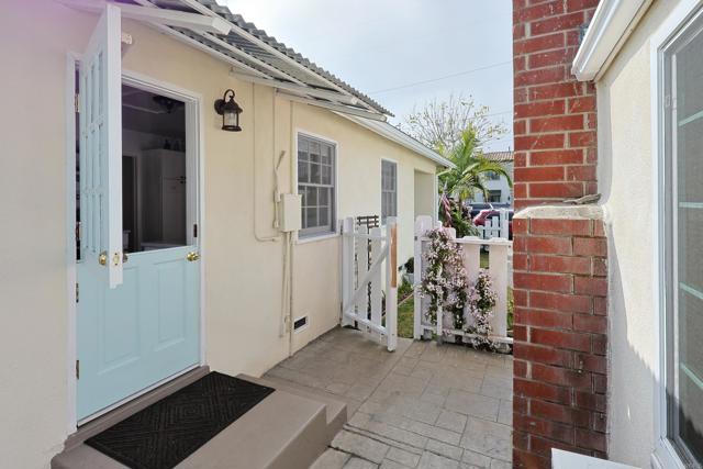 Detail Gallery Image 34 of 48 For 417 5th St, Coronado,  CA 92118 - 3 Beds | 2 Baths