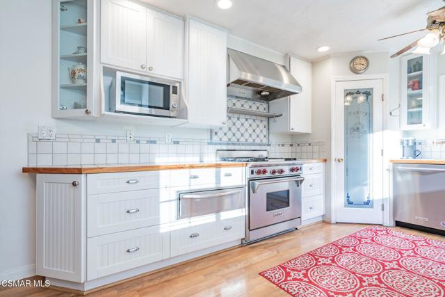 1642 Cayton Avenue, Simi Valley CA: https://media.crmls.org/mediaz/c396c31b-6ebd-41ae-a367-8cff392c0c47.jpg