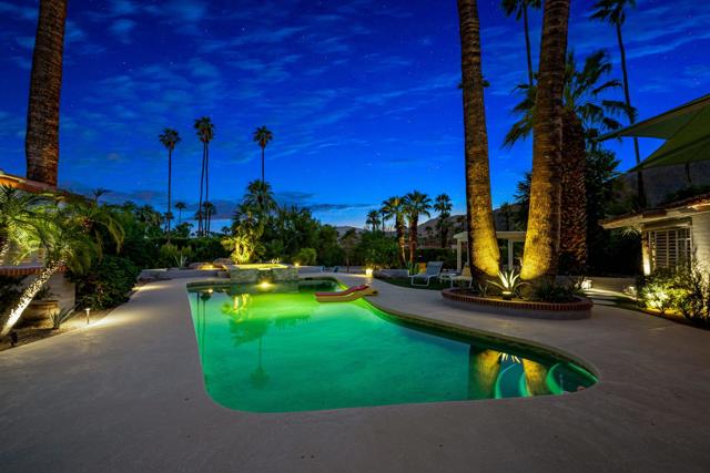 365 Camino Norte, Palm Springs CA: https://media.crmls.org/mediaz/c396f6ed-9ef2-4db4-860a-aec5b073e4ae.jpg