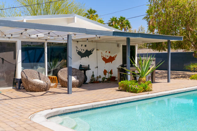 2845 E Wyman Drive, Palm Springs CA: https://media.crmls.org/mediaz/c397ce04-84c7-41b8-b34f-962d223d68e4.jpg