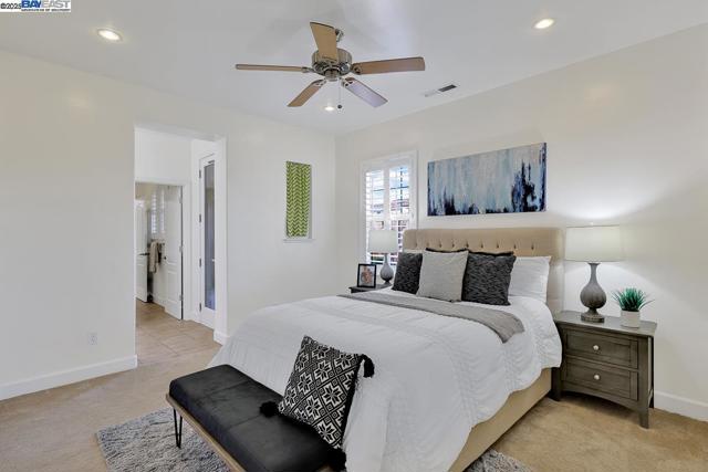 1037 Sunset Creek Ln, Pleasanton CA: https://media.crmls.org/mediaz/c3983fb1-b3cc-4c0e-a40b-617e859abee2.jpg