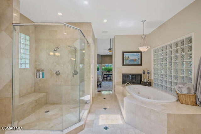 421 Whitegate Road, Thousand Oaks CA: https://media.crmls.org/mediaz/c398c7de-f749-47a5-ac97-8e0b9c770c77.jpg