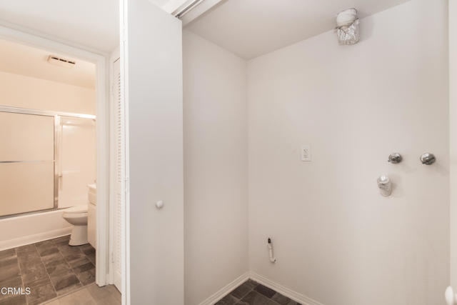 Detail Gallery Image 16 of 27 For 1169 Rosedale Ave #204,  Glendale,  CA 91201 - 2 Beds | 2 Baths