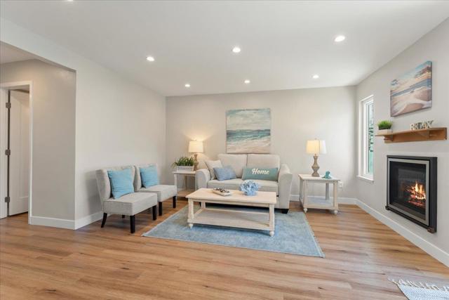 4239 Sea Pines Court, Capitola CA: https://media.crmls.org/mediaz/c399521a-1845-4626-8ad2-e3444507f14d.jpg