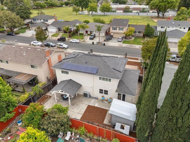 Image 41 of 47 For 6632 Catamaran Street