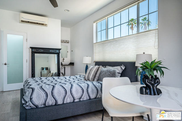 3770 Torito Circle, Palm Springs CA: https://media.crmls.org/mediaz/c39b3133-6a3b-47f1-a500-1ff9e1674956.jpg