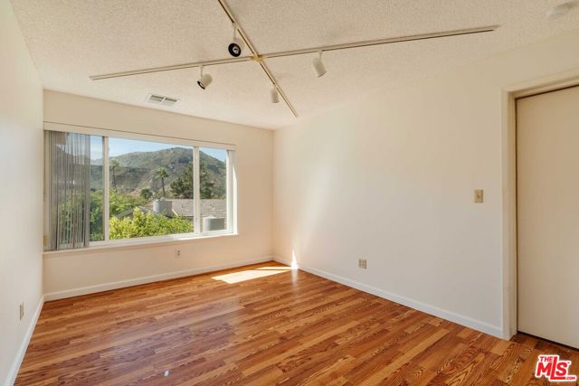 Drew Fenton | 17053 Palisades Circle Pacific Palisades CA | MLS: 7433748 Drew Fenton | 17053 Palisades Circle Pacific Palisades CA | MLS: 7433748