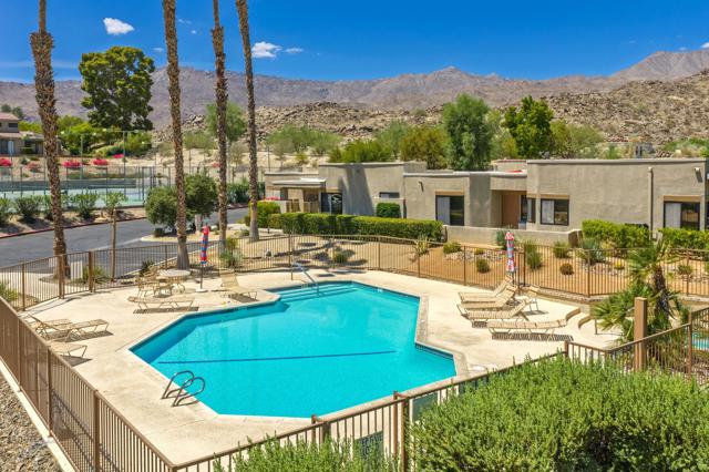 72302 Merry Vale Way, Palm Desert, CA 92260