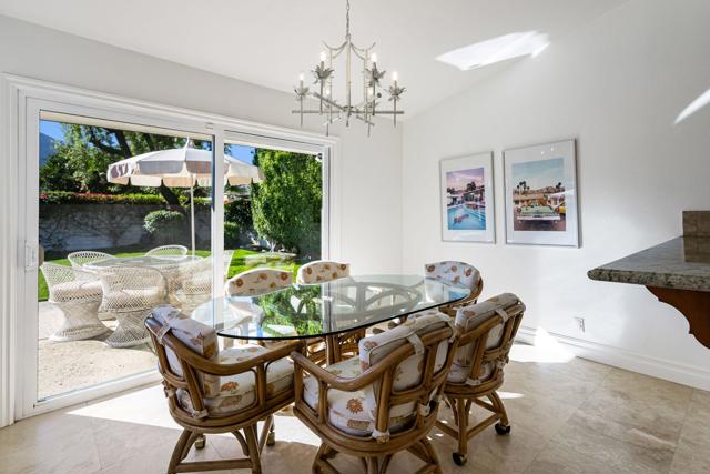 76101 Zuni Road, Indian Wells CA: https://media.crmls.org/mediaz/c39c3366-e517-446d-99ce-787136afe13f.jpg