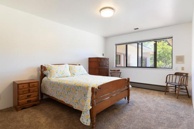16400 Highway 9, Boulder Creek CA: https://media.crmls.org/mediaz/c39c6526-7d70-4625-ac62-cdaef9a6e1f6.jpg