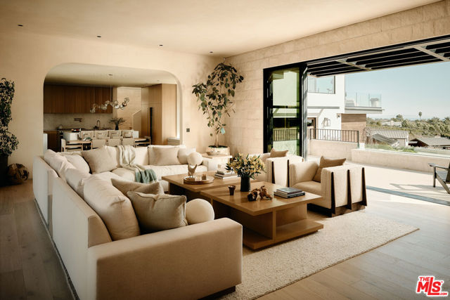 29685 Cuthbert Road, Malibu CA: https://media.crmls.org/mediaz/c39cb18e-ed8e-47f0-8450-5e919c4009c0.jpg