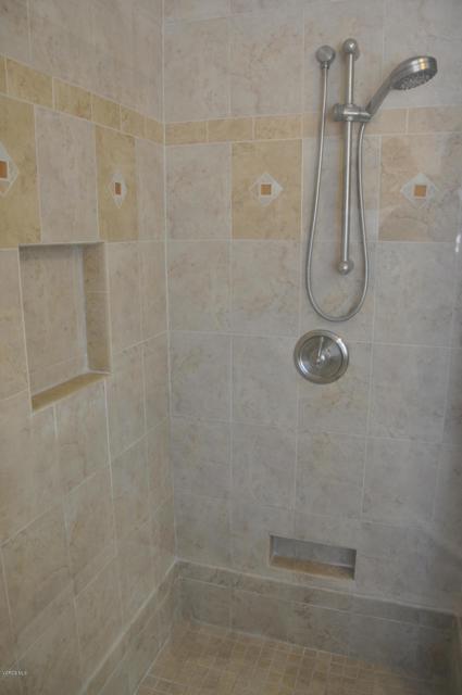 1174 S Westlake Boulevard, Westlake Village CA: https://media.crmls.org/mediaz/c39ead7d-b73f-4a71-9bd9-e0ef7ade5408.jpg