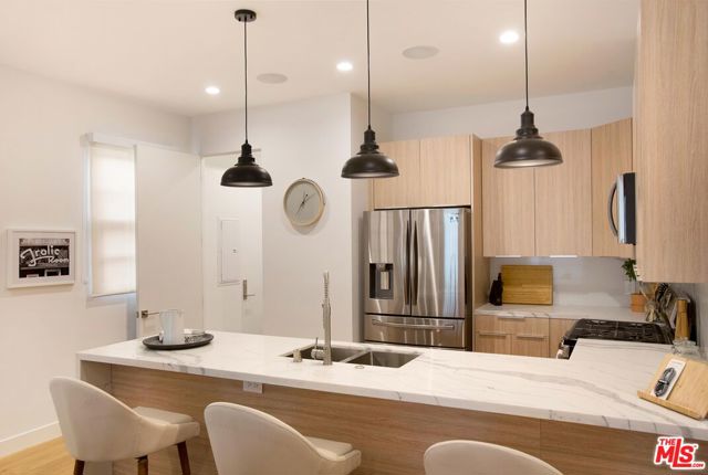 418 N Stanley Avenue, Los Angeles CA: https://media.crmls.org/mediaz/c39ef782-ae06-4d47-a2ae-b6f5225d050e.jpg