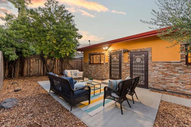 2536 Amethyst Drive, Santa Clara CA: https://media.crmls.org/mediaz/c3a04e95-ca80-4eac-8d55-b6eb422a8dc5.jpg