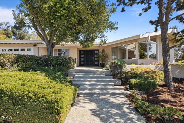 262 Crestwood Avenue, Ventura CA: https://media.crmls.org/mediaz/c3a1935b-2c4c-4a7b-acd2-49d4754e82d3.jpg