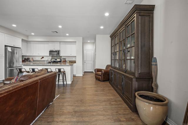 Detail Gallery Image 6 of 42 For 522 Heron Ln, Imperial Beach,  CA 91932 - 3 Beds | 2 Baths