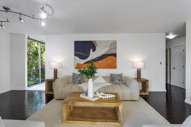 455 Grant Avenue, Palo Alto CA: https://media.crmls.org/mediaz/c3a25d35-845c-473b-bd8d-4bcb5481412a.jpg