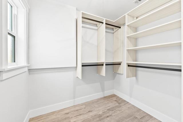 11840 Foothill Avenue, Gilroy CA: https://media.crmls.org/mediaz/c3a2a282-a69a-4888-95bb-a7e7c4ab77cb.jpg