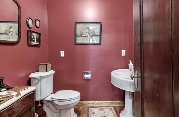 610 San Felipe Road, Gilroy CA: https://media.crmls.org/mediaz/c3a2f8d2-6455-4279-b330-44a3f82138ca.jpg