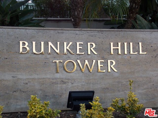 800 W 1st Street, Los Angeles CA: https://media.crmls.org/mediaz/c3a38201-3a98-48f6-9646-6d6d341e2d18.jpg