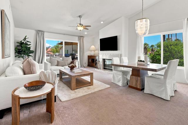 752 Vista Lago Drive N, Palm Desert, CA 92211