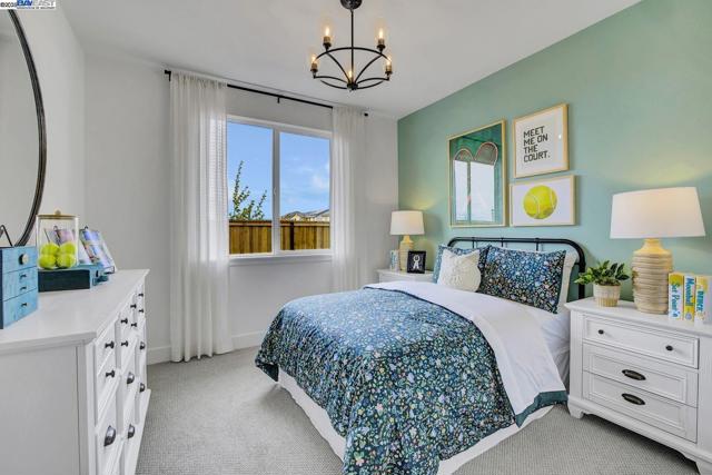 367 W CALABRIA DRIVE, Mountain House CA: https://media.crmls.org/mediaz/c3a683de-5bf5-467b-b939-d68f02fc03b1.jpg