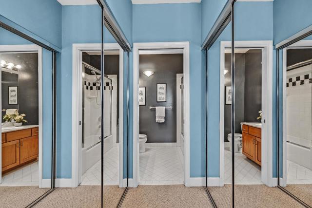 3246 21st Street, San Francisco CA: https://media.crmls.org/mediaz/c3a6db39-cb3d-43c9-9547-94341366cb30.jpg