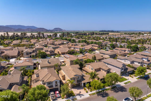 3548 Bridgehampton Way, Camarillo CA: https://media.crmls.org/mediaz/c3a7b194-de76-46ba-93b0-f1caedd43ad5.jpg