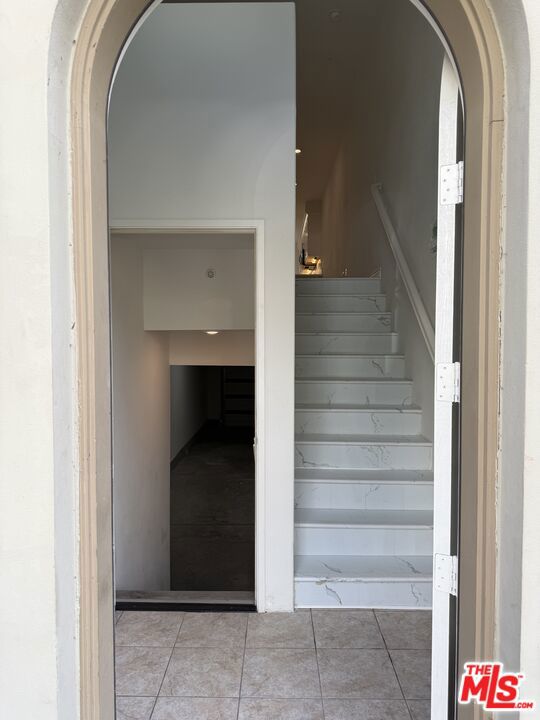 65 Plateau, Irvine CA: https://media.crmls.org/mediaz/c3a8337c-450e-4f9c-8b95-11c3483f2352.jpg