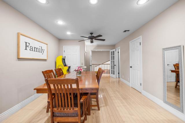 31121 Stardust Ln, Valley Center CA: https://media.crmls.org/mediaz/c3a951bc-e319-4b5d-aa7e-86516969a953.jpg
