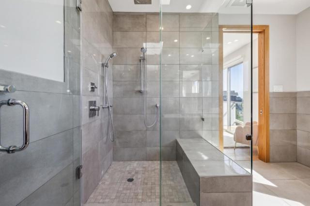 2786 Pullman Avenue, Half Moon Bay CA: https://media.crmls.org/mediaz/c3aa3e2e-084f-4f6f-842c-2f7543fdc5c3.jpg