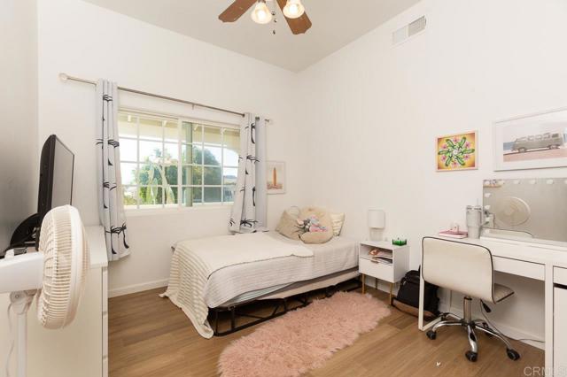 229 Holly Road, El Cajon CA: https://media.crmls.org/mediaz/c3aa8780-975d-4de9-9daa-3a21a302d5aa.jpg