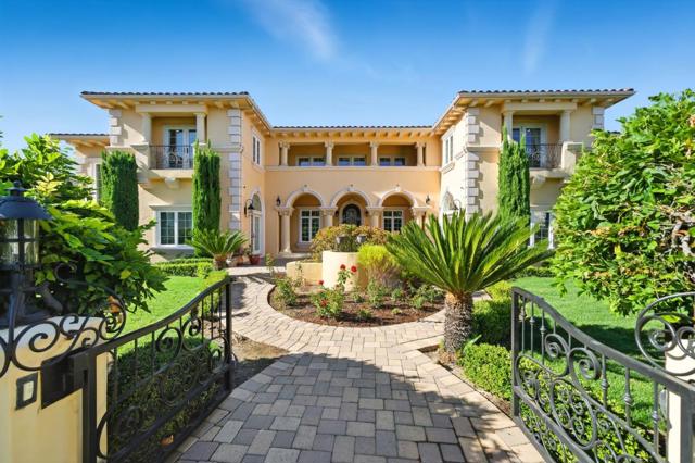 44989 Vista Del Sol, Fremont CA: https://media.crmls.org/mediaz/c3aab8e9-655d-4cc1-9834-245a83b96137.jpg