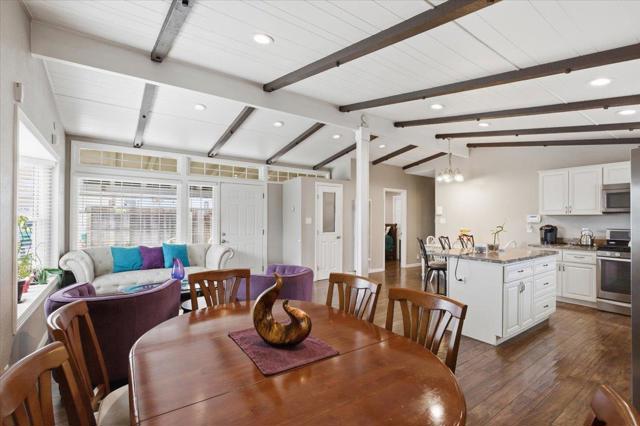 2627 Naples Street, Hayward CA: https://media.crmls.org/mediaz/c3aabc6e-91de-4fba-b601-730a69aadac2.jpg