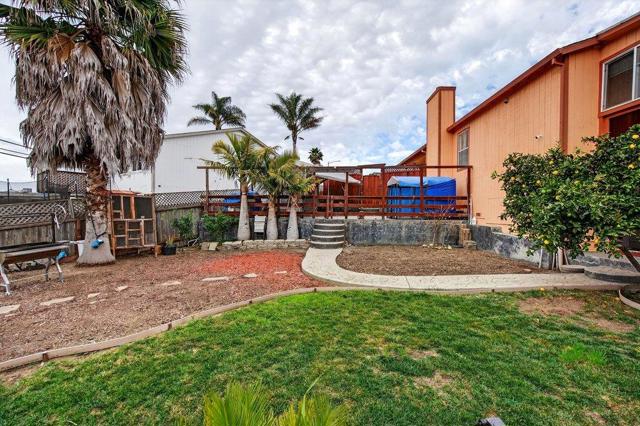 225 Kimberly, Watsonville CA: https://media.crmls.org/mediaz/c3abd96f-98b4-49c4-a7d8-80fd5ecbe2e1.jpg