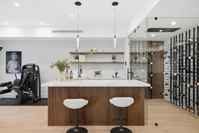 543 Tennyson Avenue, Palo Alto CA: https://media.crmls.org/mediaz/c3ad6809-09ec-4b9c-af74-a8646ac14431.jpg